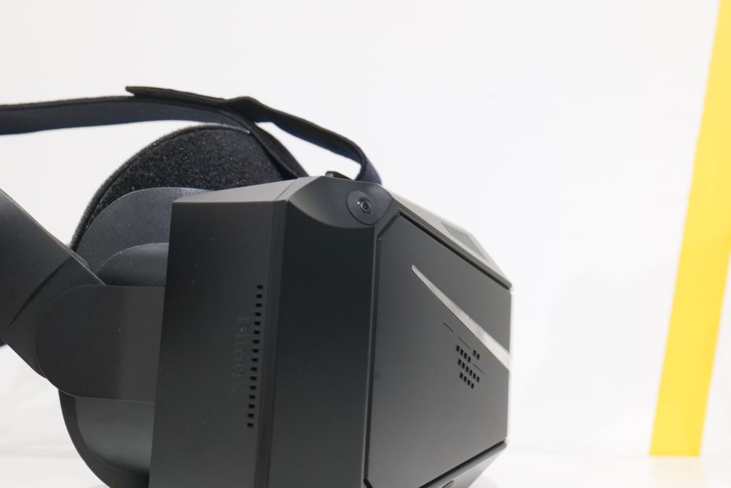 Pimax light tracking